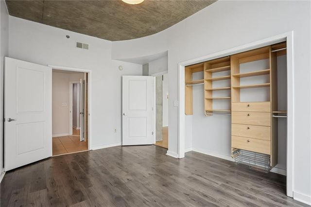 3324 Peachtree NE Road 1101, Atlanta, GA 30326