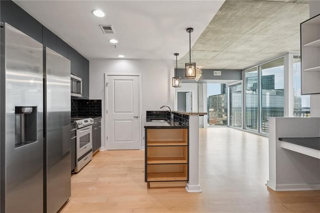 3324 Peachtree NE Road 1101, Atlanta, GA 30326