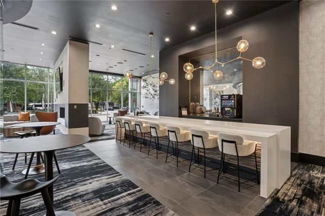 3324 Peachtree NE Road 1101, Atlanta, GA 30326