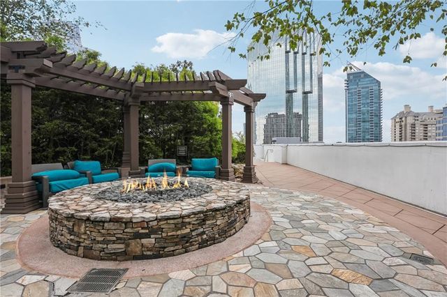 3324 Peachtree NE Road 1101, Atlanta, GA 30326