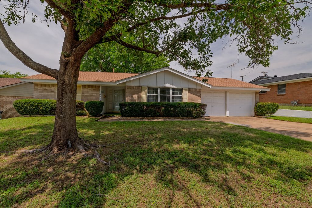 6604 Trailwood Drive, Forest Hill, TX 76140