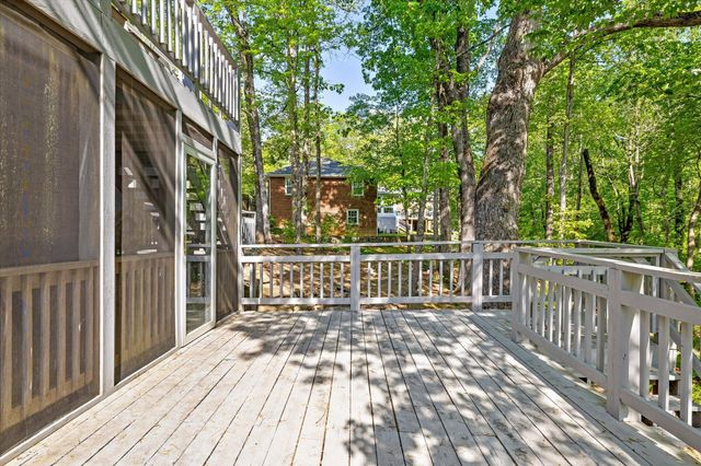 511 Barrington Road, Signal Mountain, TN 37377
