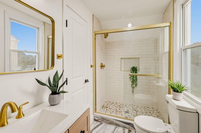 21 CEDAR AVE, Westville, NJ 08093