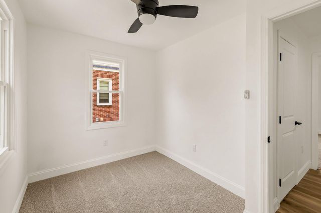 21 CEDAR AVE, Westville, NJ 08093