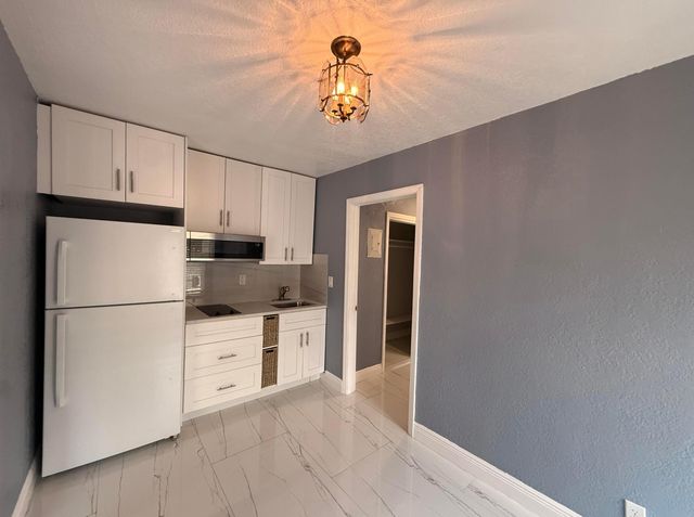 1181 SW 4th Terrace, Pompano Beach, FL 33060