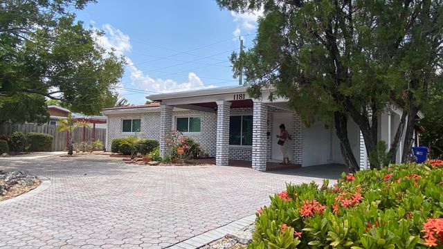 1181 SW 4th Terrace, Pompano Beach, FL 33060