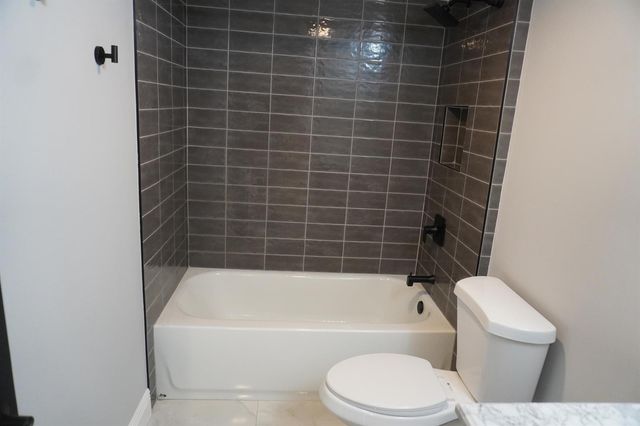2811 Village Boulevard 201, West Palm Beach, FL 33409