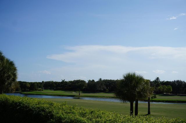 2811 Village Boulevard 201, West Palm Beach, FL 33409