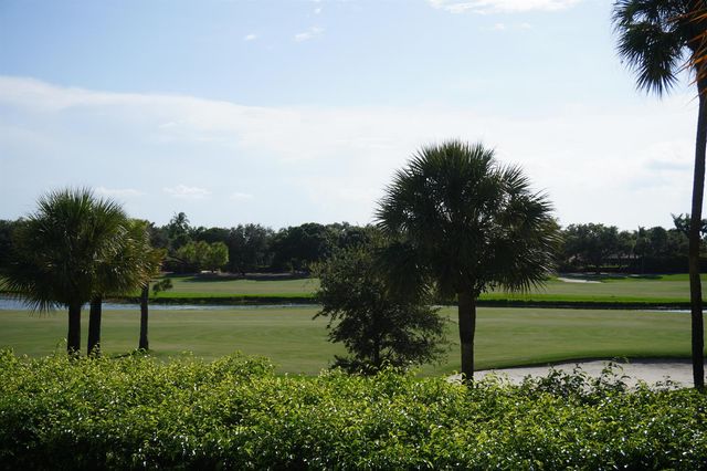 2811 Village Boulevard 201, West Palm Beach, FL 33409