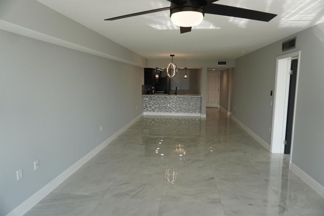 2811 Village Boulevard 201, West Palm Beach, FL 33409
