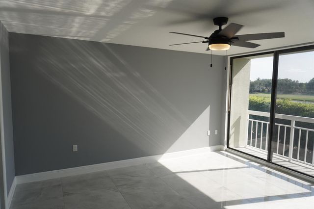 2811 Village Boulevard 201, West Palm Beach, FL 33409