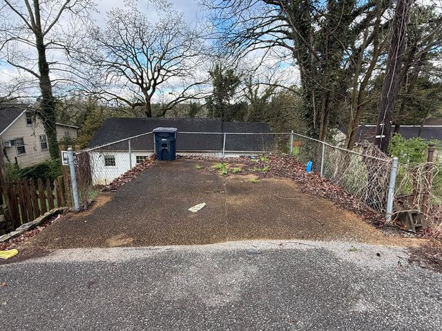 3800 Kingwood Circle, Chattanooga, TN 37412