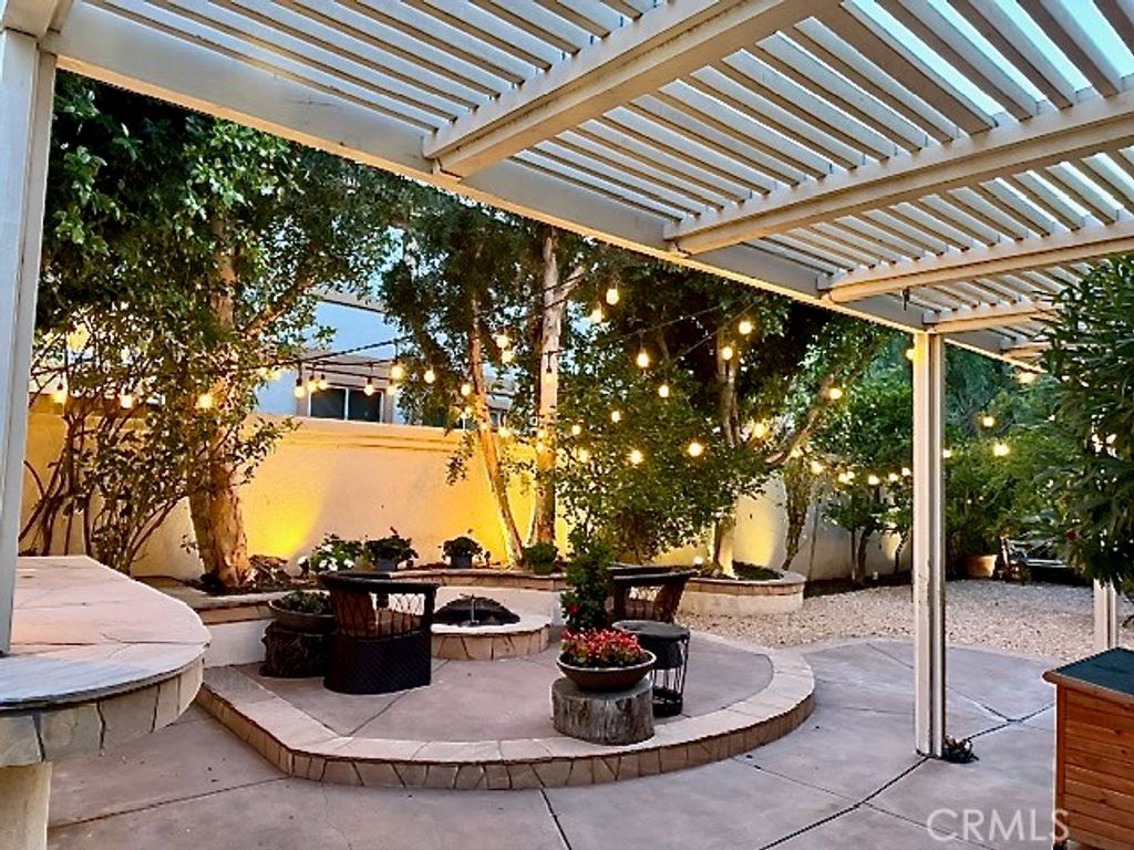 Image 38 of property listing at 31 Vetrina, Irvine, CA 92606