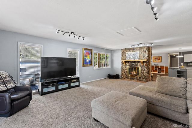 861 Teller Lane, Woodland Park, CO 80863