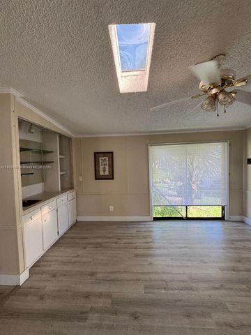 35250 SW 177 ct unit 136, Homestead, FL 33034