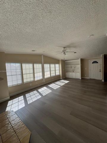 35250 SW 177 ct unit 136, Homestead, FL 33034