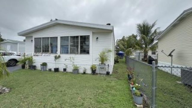 35250 SW 177 ct unit 136, Homestead, FL 33034