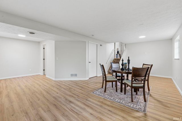 1828 Woodland Drive, Elkhart, IN 46514