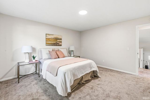 1828 Woodland Drive, Elkhart, IN 46514