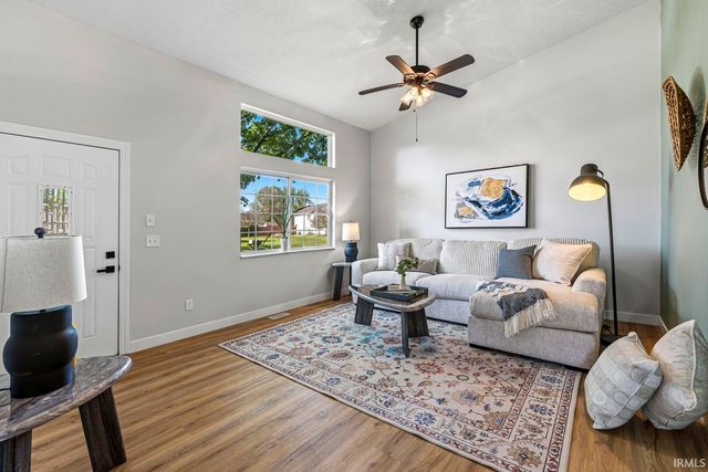1828 Woodland Drive, Elkhart, IN 46514