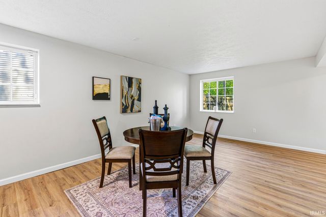 1828 Woodland Drive, Elkhart, IN 46514