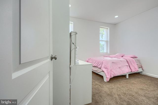 222 BALTIMORE AVE, Dundalk, MD 21222