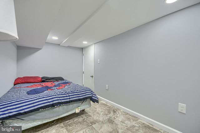 222 BALTIMORE AVE, Dundalk, MD 21222