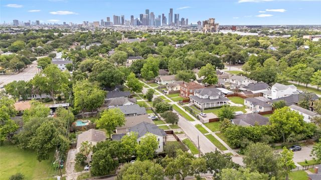 4630 Woodside Street 1, Houston, TX 77023