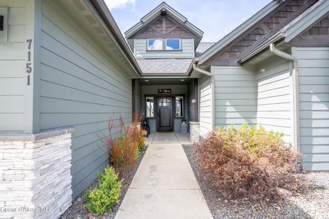7151 BAUDELAIRE DR, Coeur D'alene, ID 83815