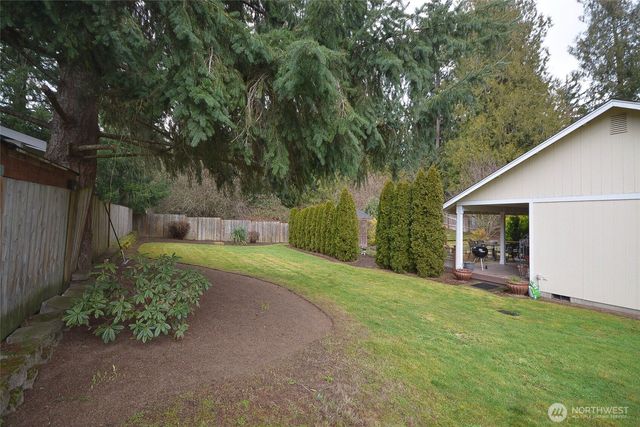 15718 Topaz Drive SE, Yelm, WA 98597