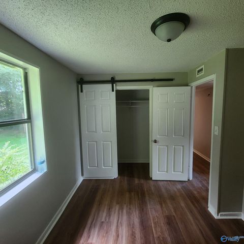 3706 Wilbanks Drive NW, Huntsville, AL 35810