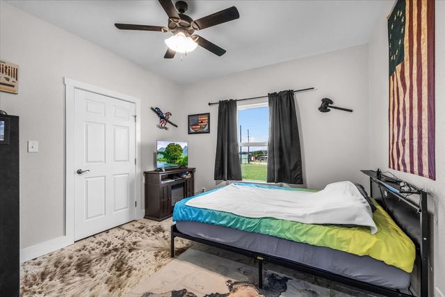 1072 Justin Drive, Springtown, TX 76082