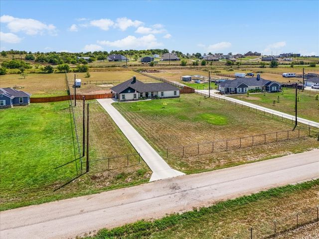 1072 Justin Drive, Springtown, TX 76082