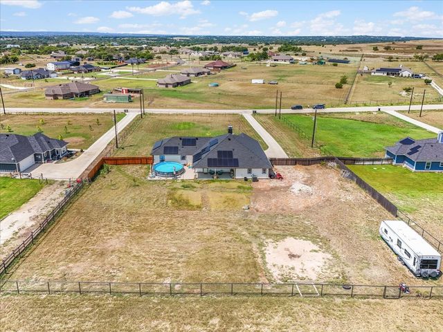 1072 Justin Drive, Springtown, TX 76082