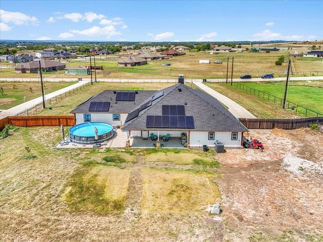 1072 Justin Drive, Springtown, TX 76082
