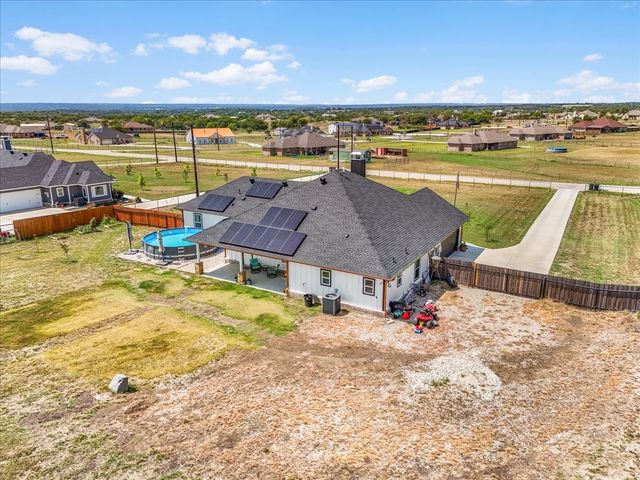 1072 Justin Drive, Springtown, TX 76082