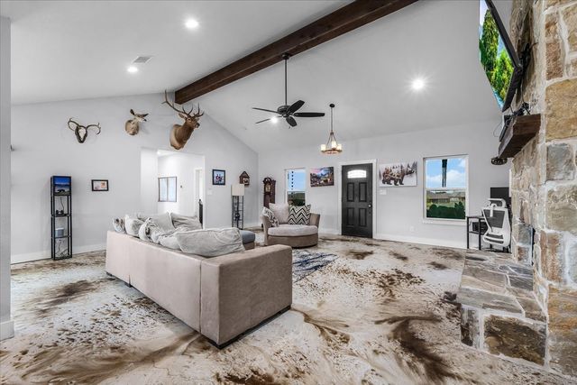 1072 Justin Drive, Springtown, TX 76082