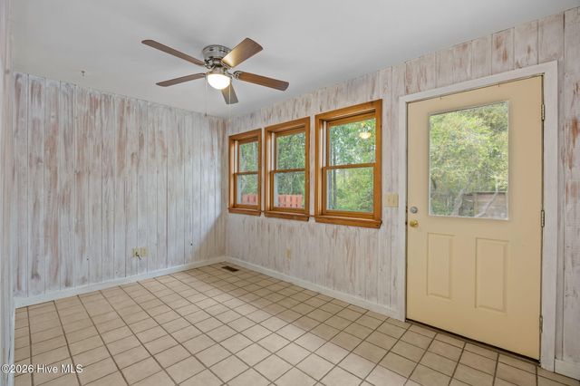 503 Fern Creek Lane, Carolina Beach, NC 28428