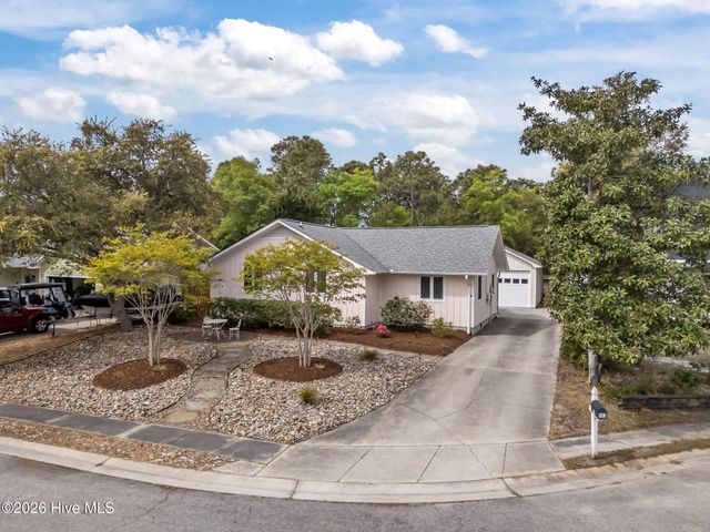 503 Fern Creek Lane, Carolina Beach, NC 28428