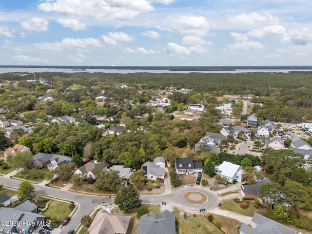 503 Fern Creek Lane, Carolina Beach, NC 28428