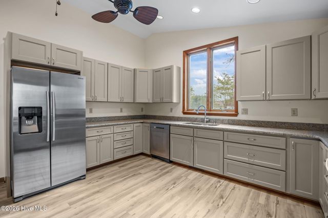 503 Fern Creek Lane, Carolina Beach, NC 28428