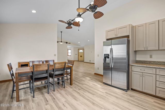 503 Fern Creek Lane, Carolina Beach, NC 28428