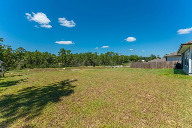 165 Blooming Cove, Crestview, FL 32539