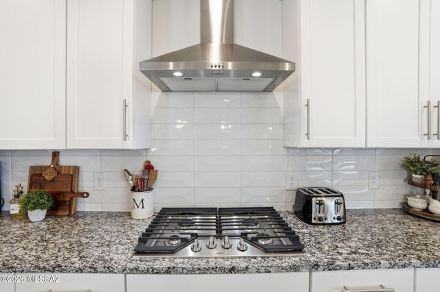 5567 W Lazy Farm Drive, Tucson, AZ 85742