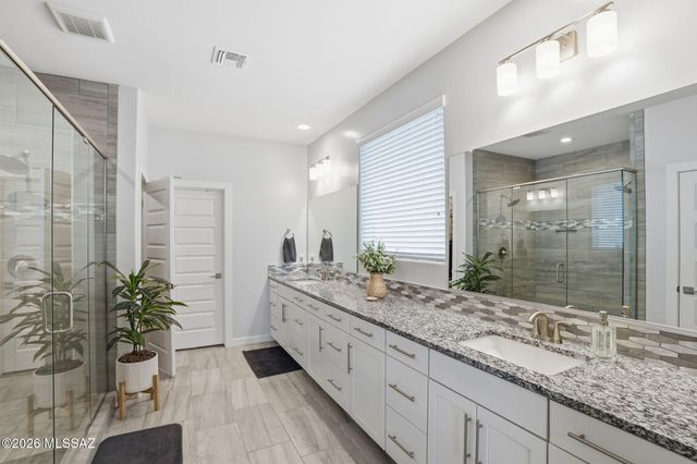 5567 W Lazy Farm Drive, Tucson, AZ 85742