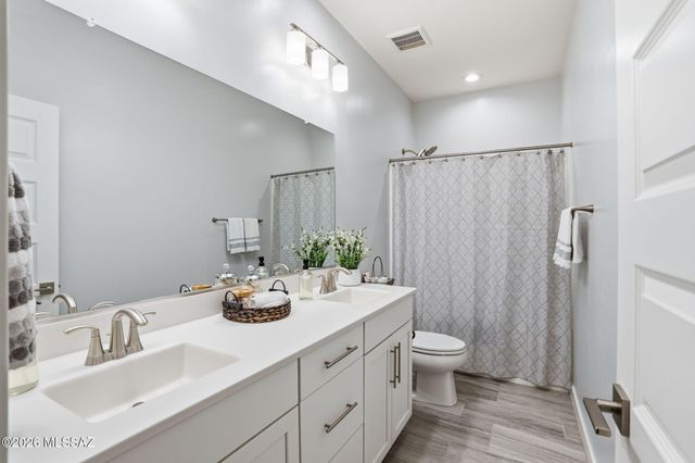 5567 W Lazy Farm Drive, Tucson, AZ 85742