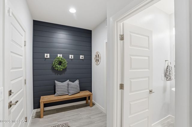 5567 W Lazy Farm Drive, Tucson, AZ 85742