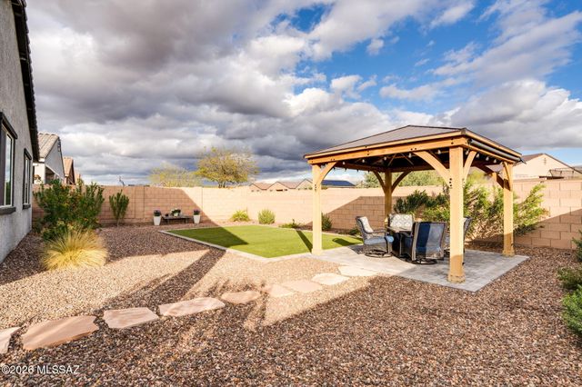 5567 W Lazy Farm Drive, Tucson, AZ 85742