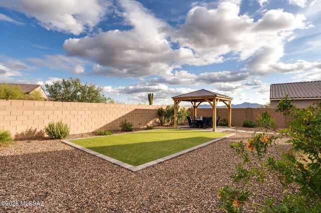 5567 W Lazy Farm Drive, Tucson, AZ 85742