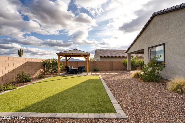 5567 W Lazy Farm Drive, Tucson, AZ 85742